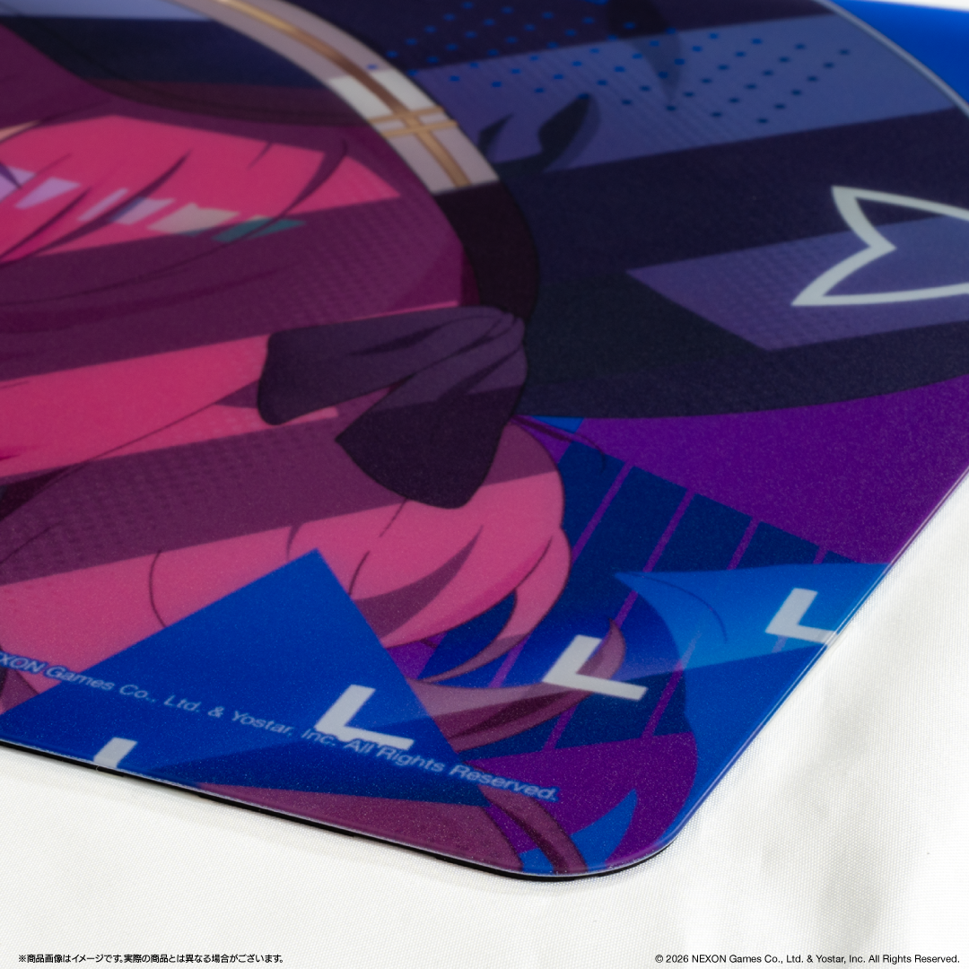 ブルーアーカイブ | AMICIS ガラスマウスパッド イロハ Edition